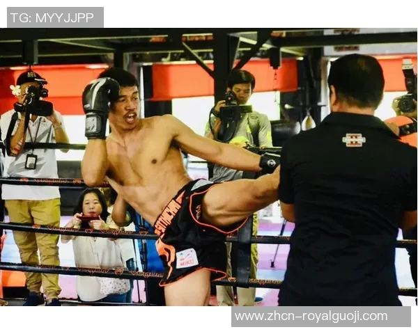 冯亮与武林风的巅峰对决揭示搏击界新格局与未来发展潜力 冯亮与武林风的巅峰对决揭示搏击界新格局与未来发展潜力